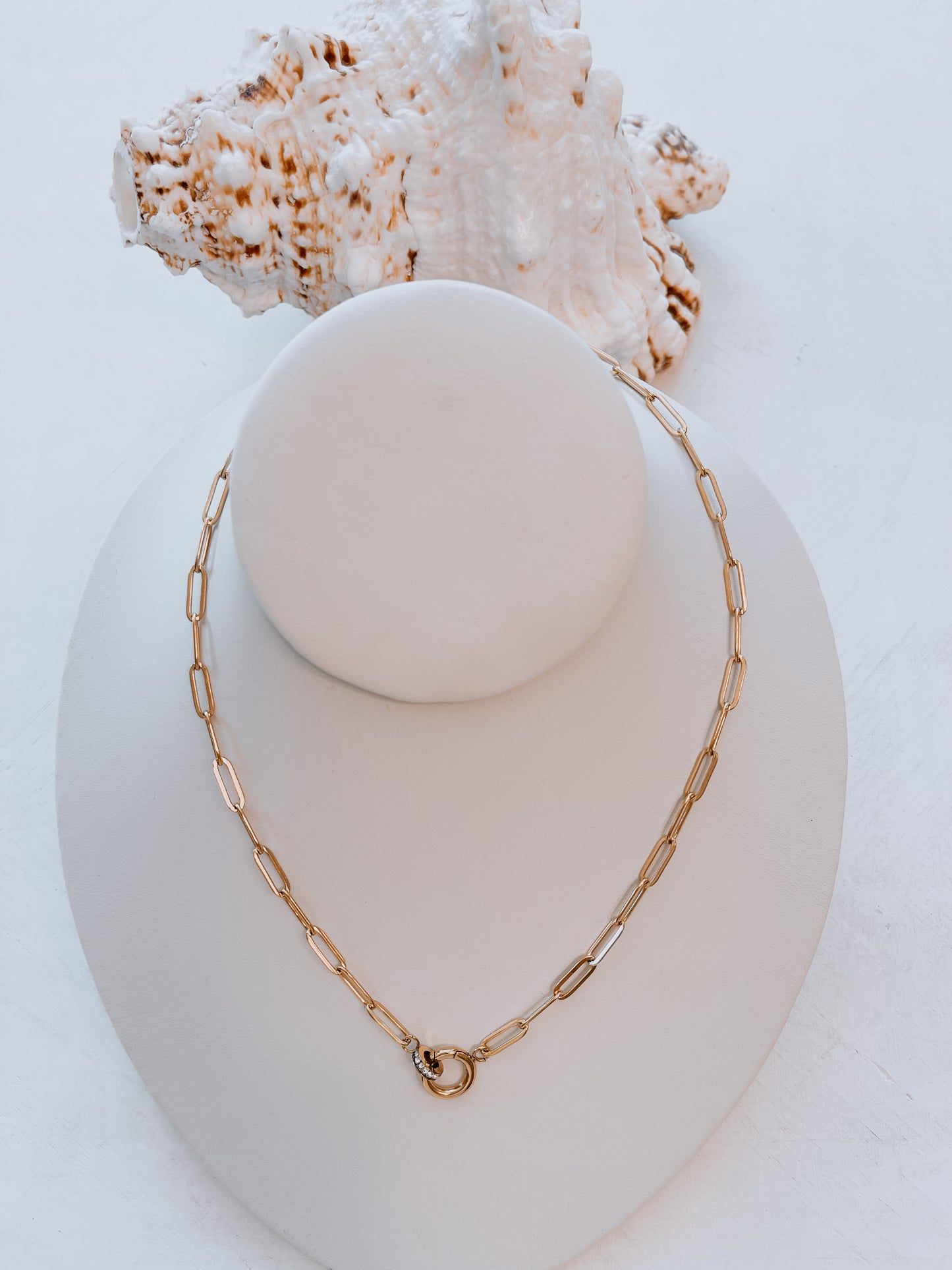 OroAmerigo Marina del Rey with CZ Charm Holder