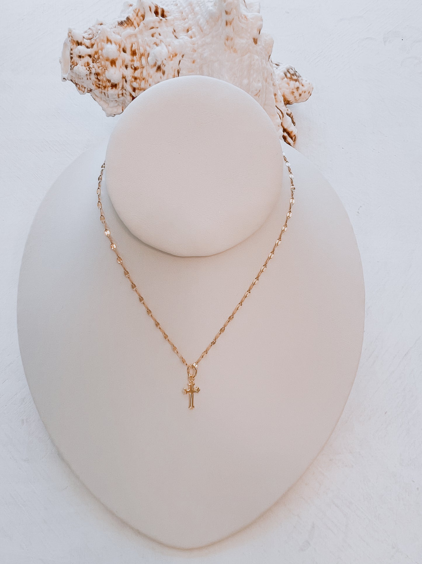 OroAmerigo Sunrise Collection with cross pendant
