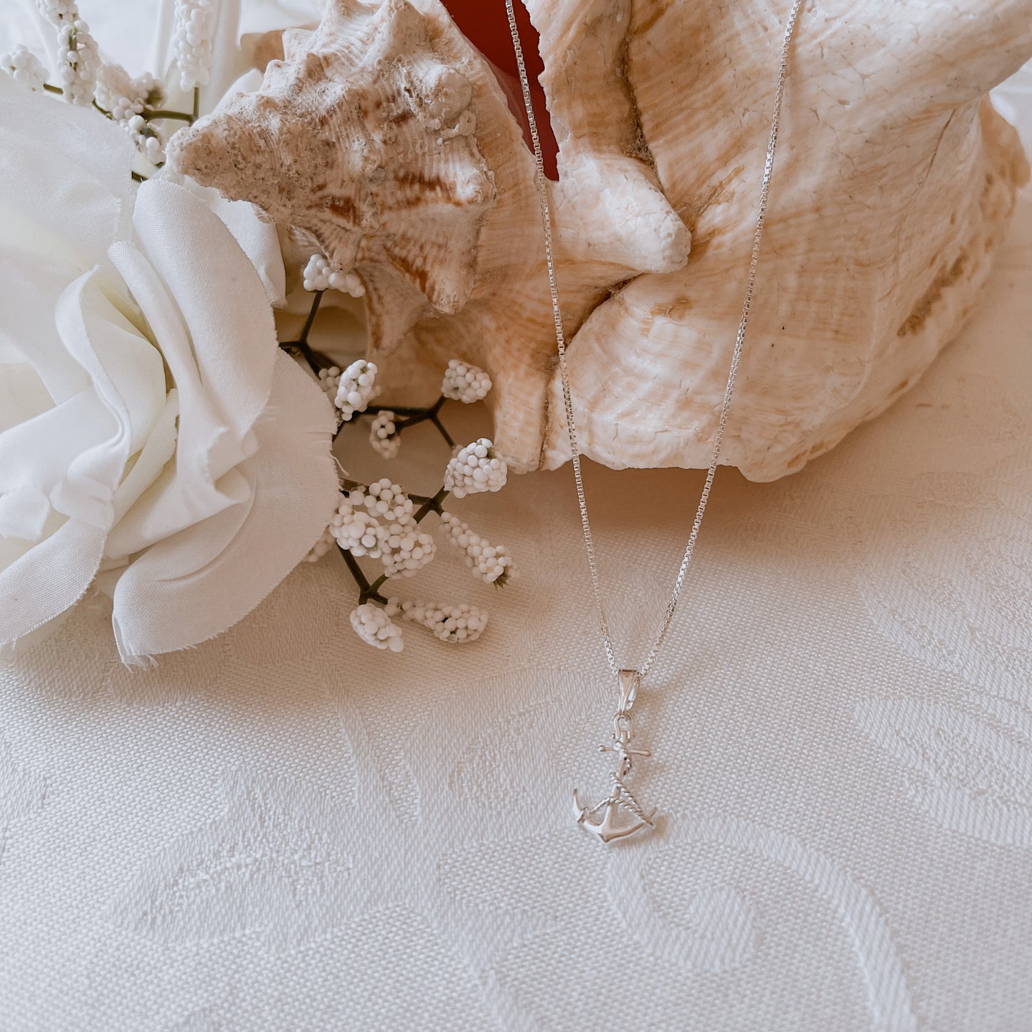 Sterling Silver Anchor w/ 18" Chain