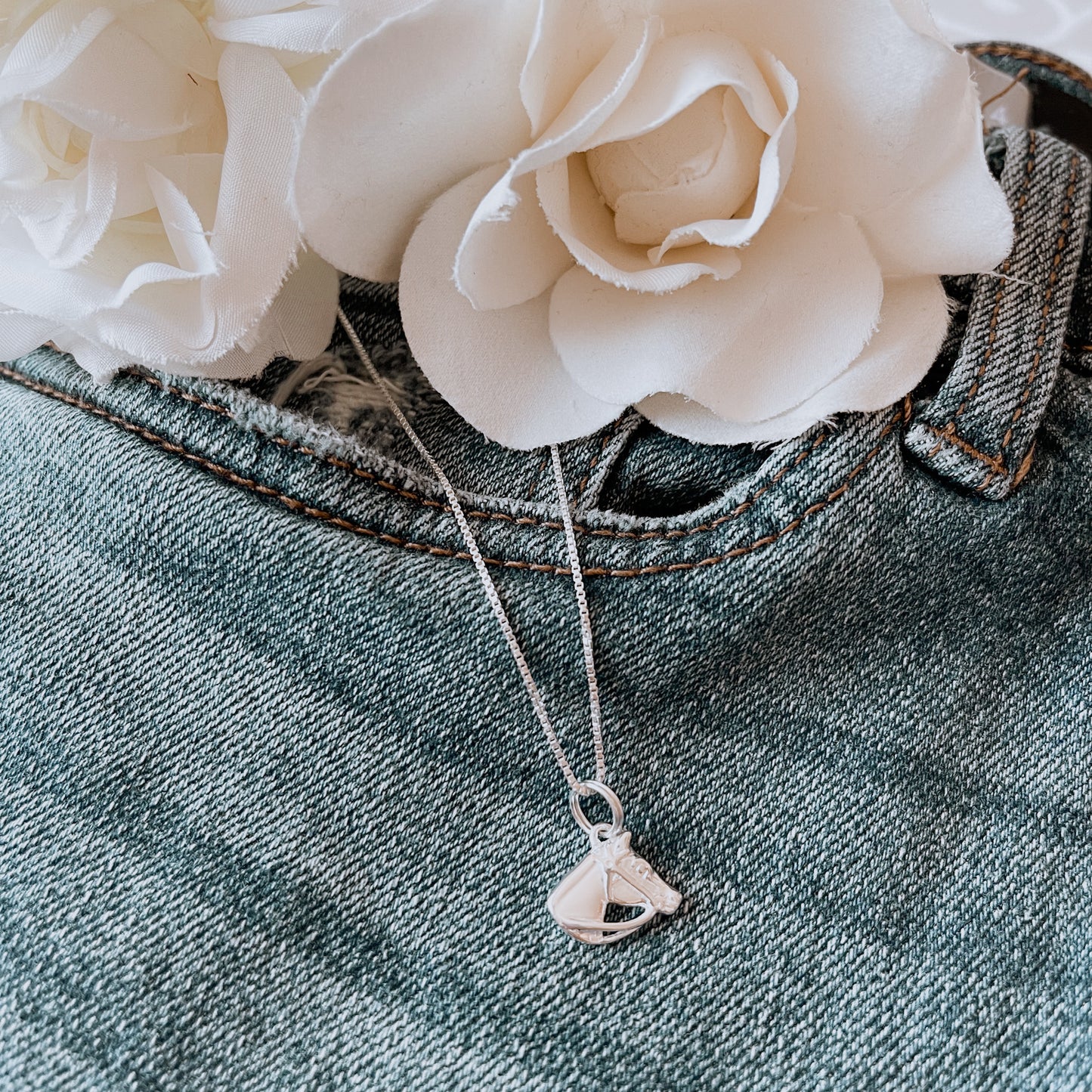 Sterling Silver Horse Head w/ 18" Chain